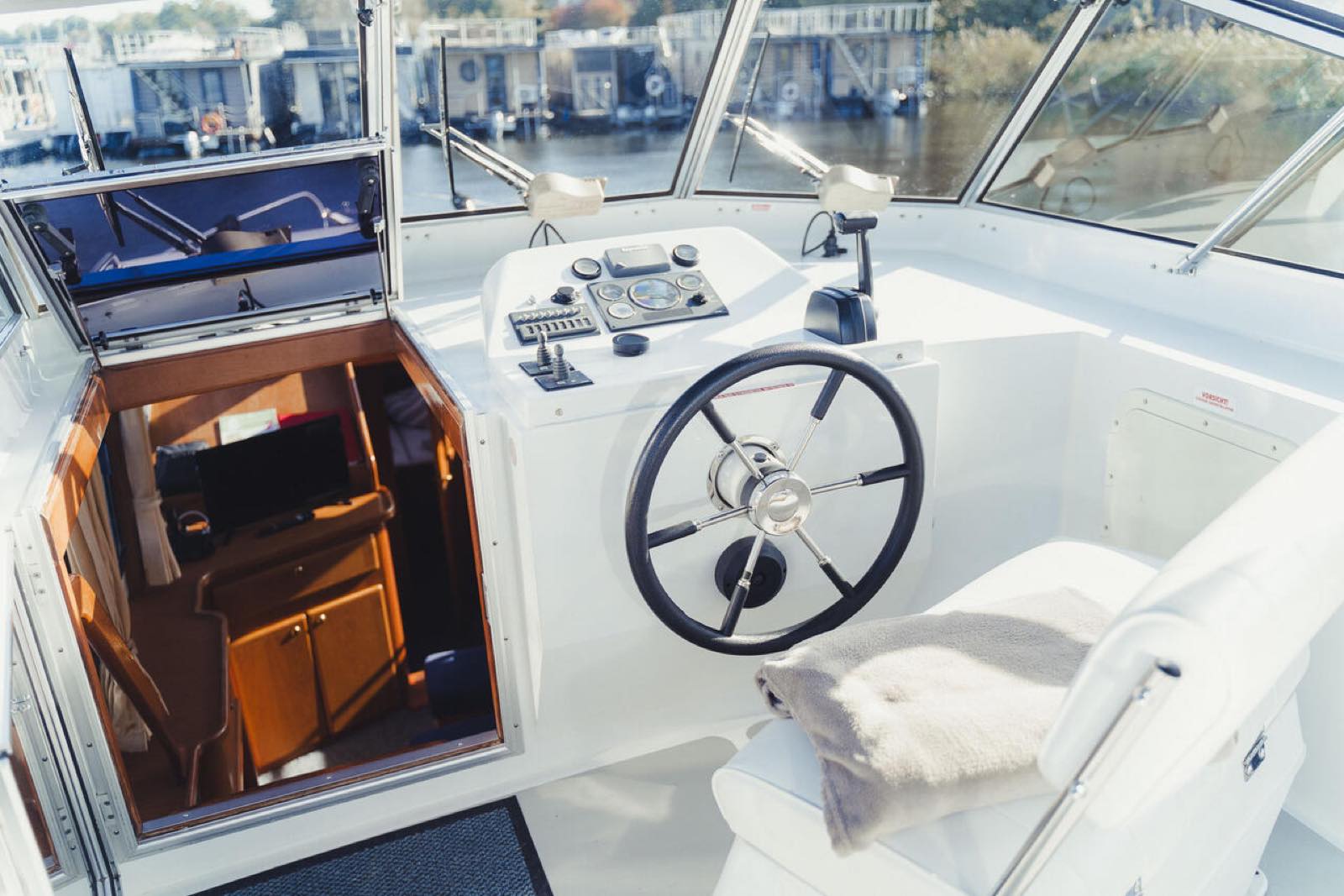 Hausboot Anabell – an Bord