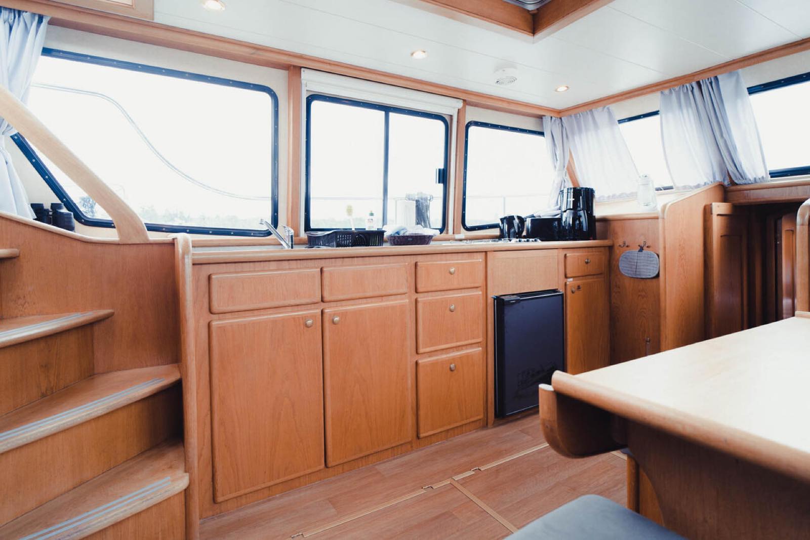Hausboot B&B Atlantic – an Bord