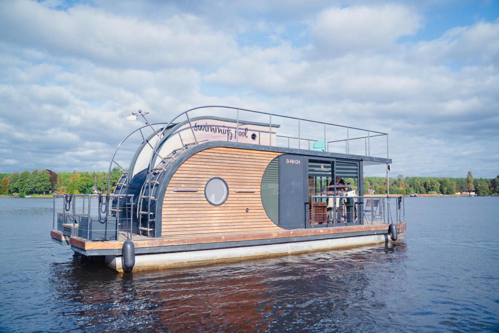 Hausboot Seeotter – Außenansicht