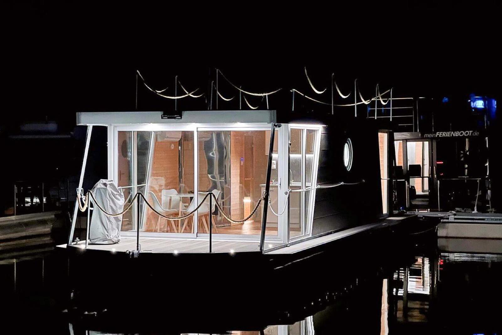 Hausboot SennoLutz – an Bord