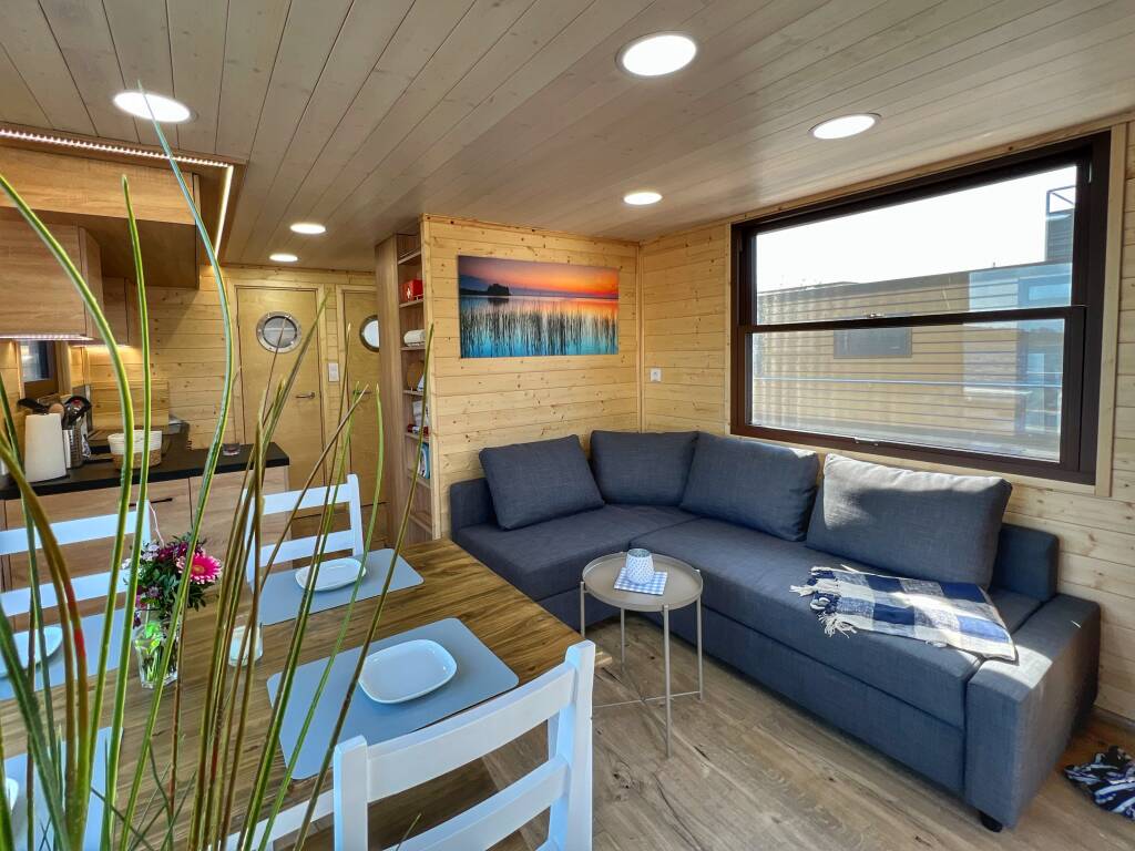 Hausboot Seeliebe – Außenansicht