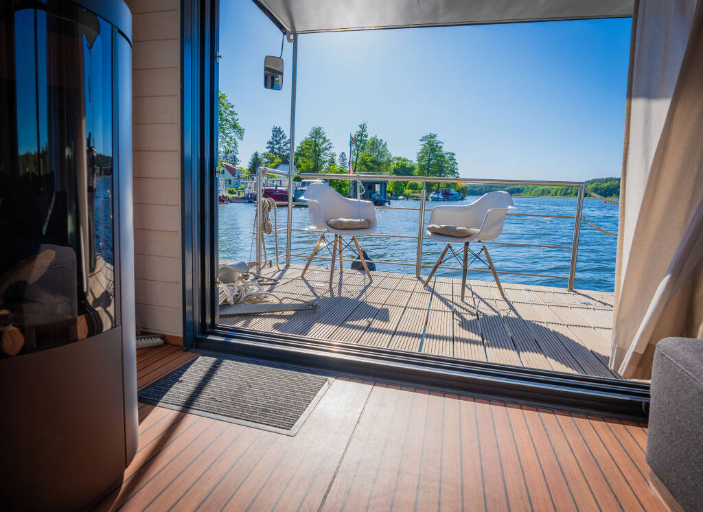 Hausboot Juno – an Bord