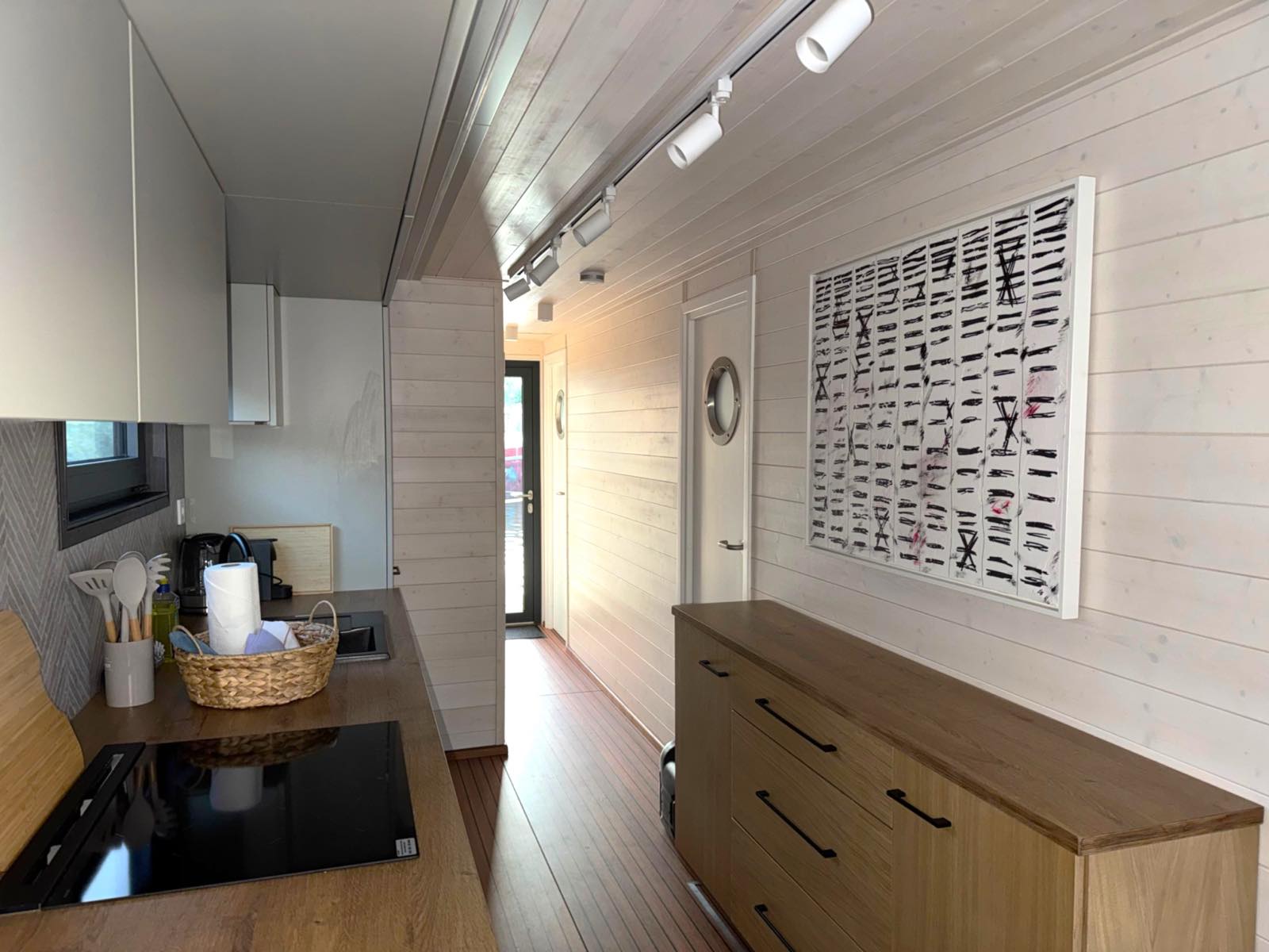 Hausboot Roxy – an Bord